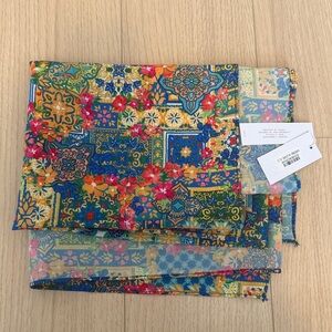 Bydee Sarong in Alegre